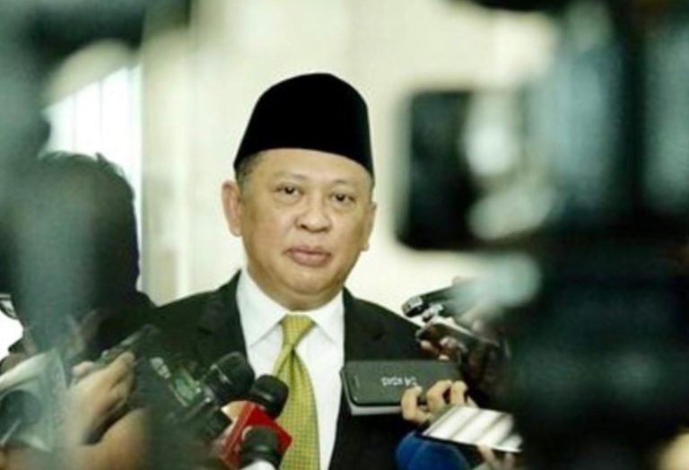 Bamsoet Mengaku Masih Galau Mencalonkan Diri jadi Ketum Golkar
