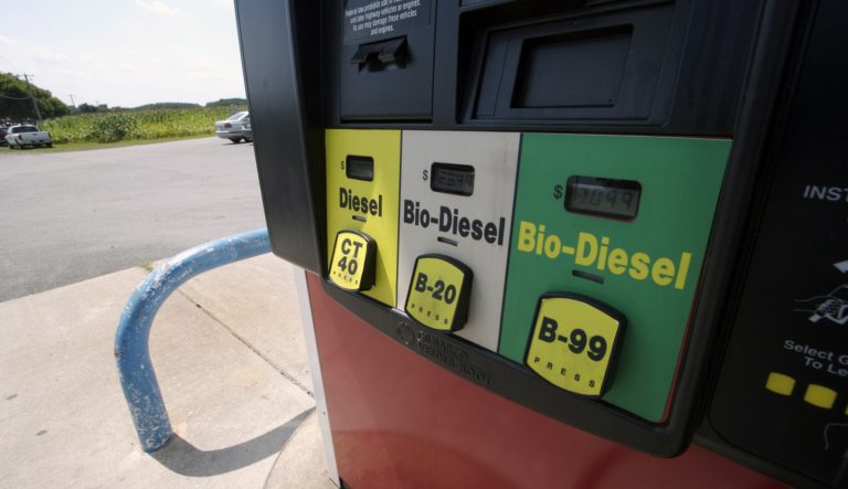 Mulai Bulan Mei, Harga Biodiesel Turun sementara Bioetanol Naik Tipis