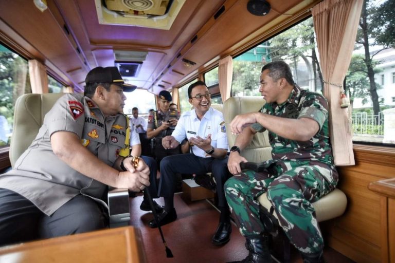 Pantau Arus Mudik, Kapolda Metro Jaya: Alhamdulillah Semua Aman dan Lancar