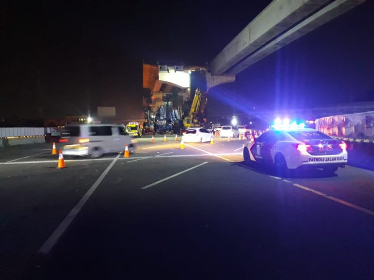 Jasa Marga Perpanjang Contraflow di Jakarta-Cikampek