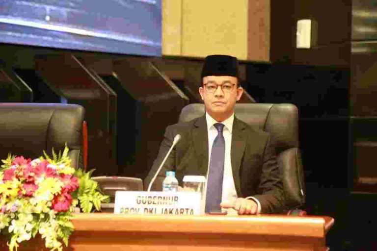 Dihadapan Wakil Rakyat Jakarta, Anies Curhat Kondisi Sampah Ibukota
