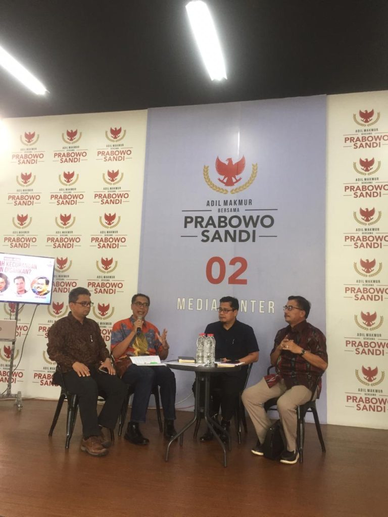 Jelang Putusan, Kuasa Hukum Prabowo-Sandi Ingatkan MK Melihat Fakta Secara Utuh