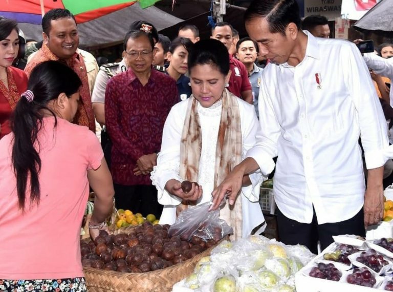 Sidang Gugatan PHPU Digelar, Jokowi justru Bertolak ke Bali