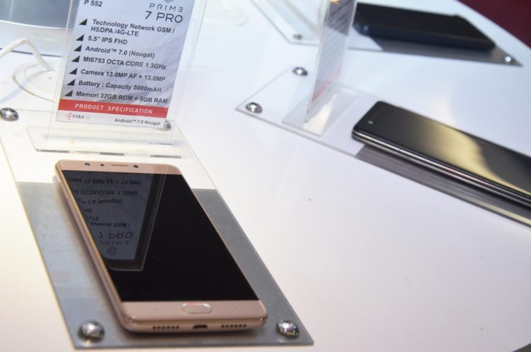 Langkah Pemerintah Lindungi Industri dan Konsumen, Kontrol IMEI Ponsel