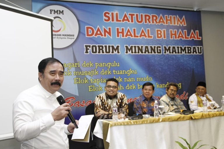 Reydonnyzar Moenek Ajak Perantau Minang Kembangkan Geopark Silokek