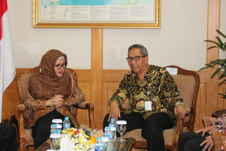 Keluarga Cendana Serahkan Dokumen Penting Presiden Soeharto ke Negara