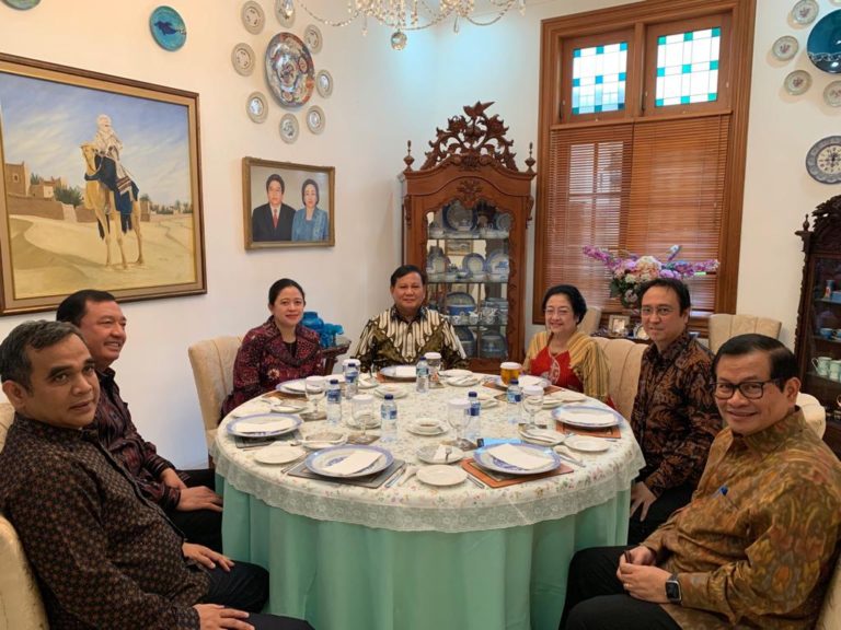 Tanggapi Permintaan Prabowo, Demokrat: Bu Mega Semakin Bijak