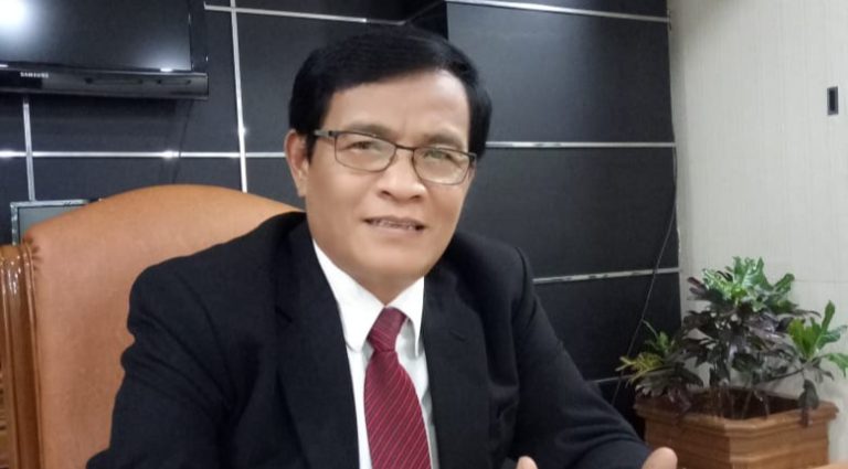 Kementan Tegaskan Anjing dan Kucing Tidak Menularkan COVID-19 Kementan Tegaskan Anjing dan Kucing Tidak Menularkan COVID-19