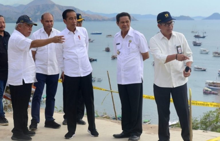 Jokowi akan Percepat Pembangunan Bandara Labuan Bajo