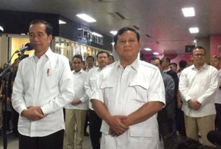 Bertemu Jokowi, Sikap Politik Prabowo Masih Abu-abu