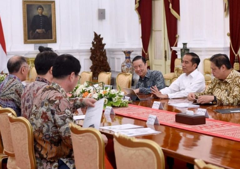 Jokowi Akan Pikirkan Masa Depan Industri Otomotif, Ini Salah Satunya
