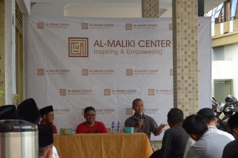 Menggugat Pendidikan Formal