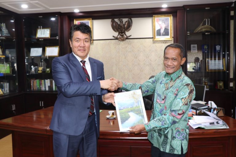 Kepala BKP Kementan Buka Peluang Ekspor Buah ke Kazakhstan