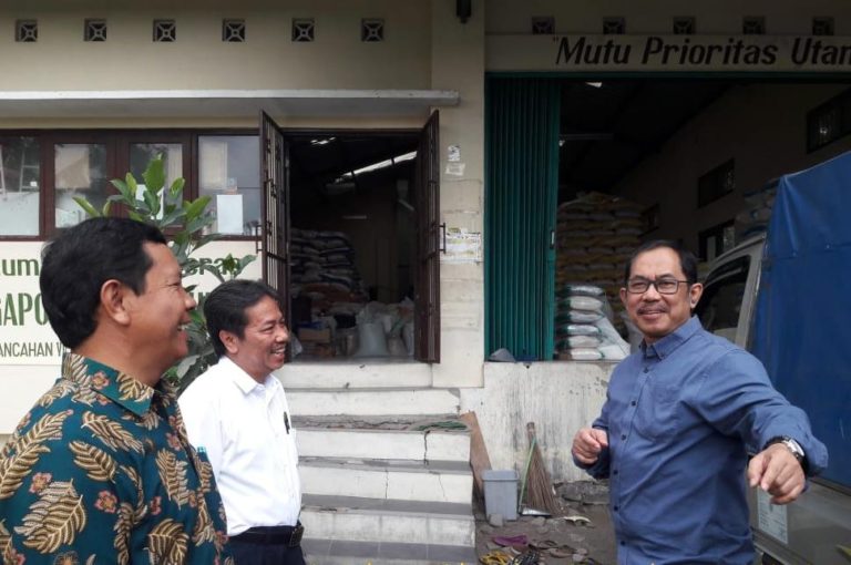 Kementan Komitmen Beri Bantuan Alsintan Pascapanen untuk Petani