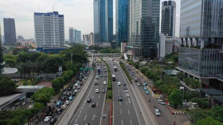 Viral Video Kendaraan Roda Dua Masuk Tol Dalam Kota, Ini Kata Jasa Marga