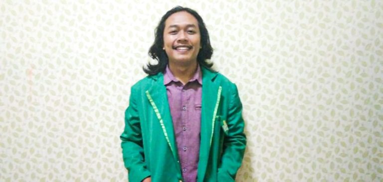 Babak Belur Persoalan Negara