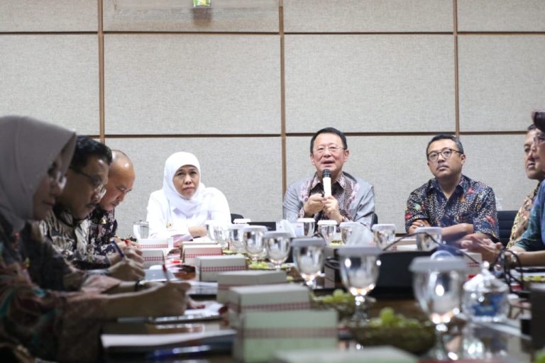Kunjungi JIIPE, Khofifah Berharap Bisa Serap Tenaga Kerja Terampil