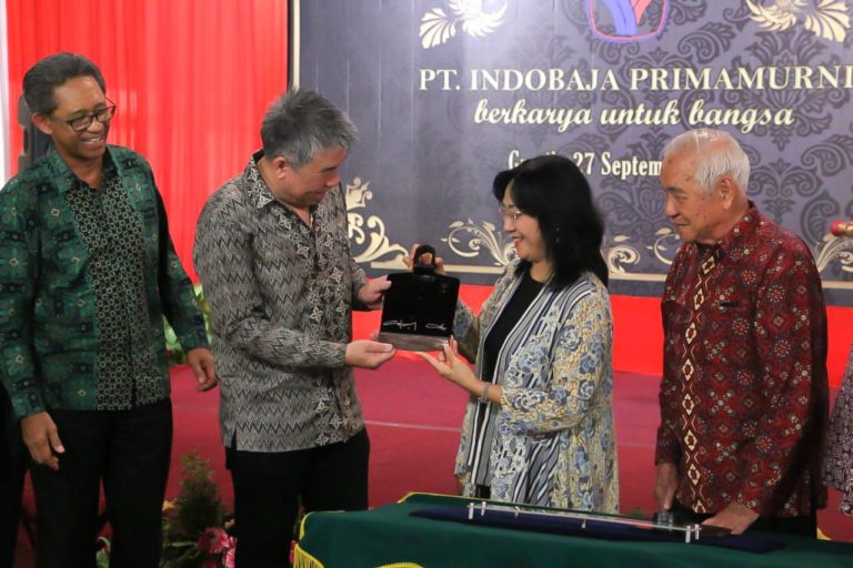 Kemenperin Tingkatkan Produktivitas dan Kualitas IKM Cangkul
