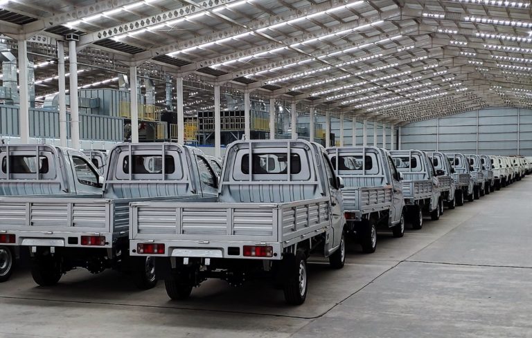 Menhub Ingin Mobil Esemka Fokus untuk Mobil Pedesaan
