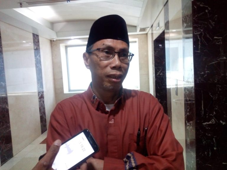 Anies Diminta Semprot Rumah Warga, Tempat Ibadah dan Sekolah dengan Disinfektan