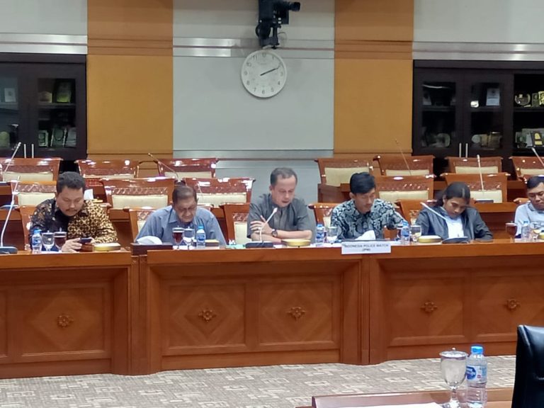 Terima WDP dari BPK, IPW: Bukti KPK Tak Tertib Administrasi dan Keuangan