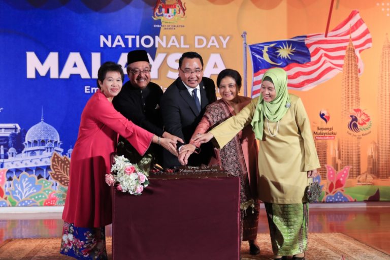 Hadiri Hari Nasional ke-62 Malaysia, Menteri Eko Harap Hubungan Kedua Negara Meningkat