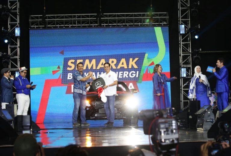 Beruntung, Pria Ini Boyong Mercy C 300 AMG Cabriolet Lewat Program Berkah Energi Pertamina