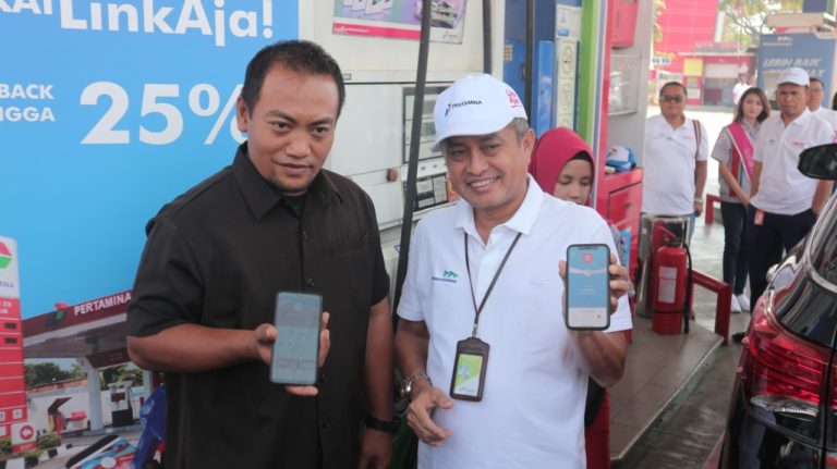 GM Pertamina MOR V Sapa Pelanggan di SPBU