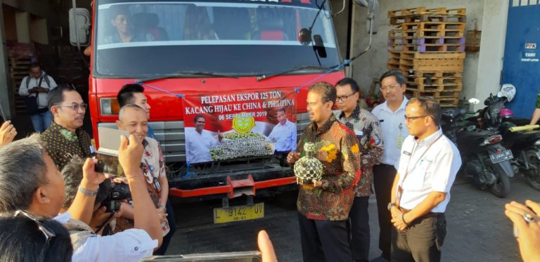 Lagi, Kementan Lepas Ekspor Kacang Hijau Jawa Timur 35 Kontainer ke Cina dan Filipina
