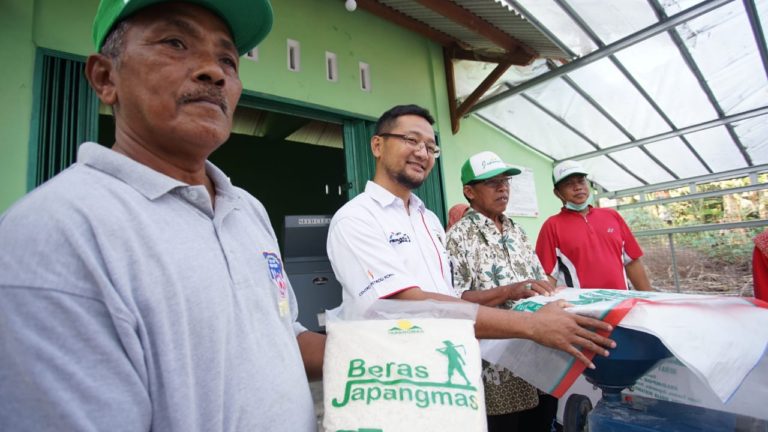 Cerita Petani Desa Argomulyo Putus Mata Rantai Distribusi