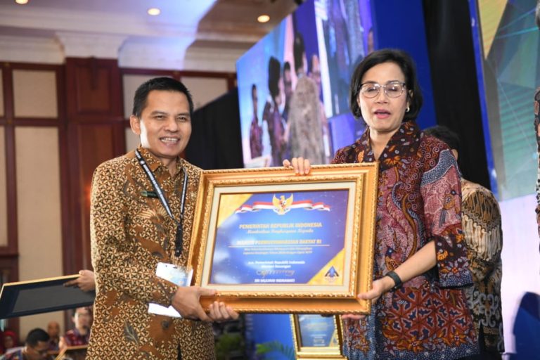 MPR Sabet Dua Penghargaan dari Kementerian Keuangan