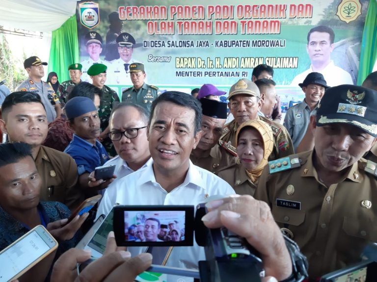 Menteri Amran Lakukan Gerakan Mekanisasi dan Pertanian Organik di Morowali