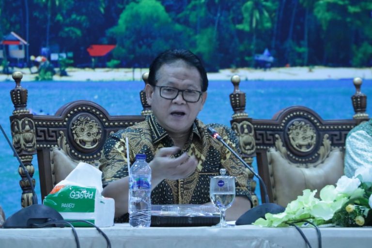Rokhmin Dahuri Beri Masukan Pembangunan Kota Pariaman Berfokus Peningkatan SDM dan Ekonomi