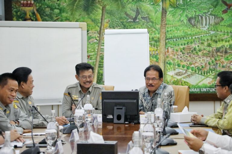 Mentan Verifikasi Data Luas Baku Sawah ke Kementerian ATR/BPN