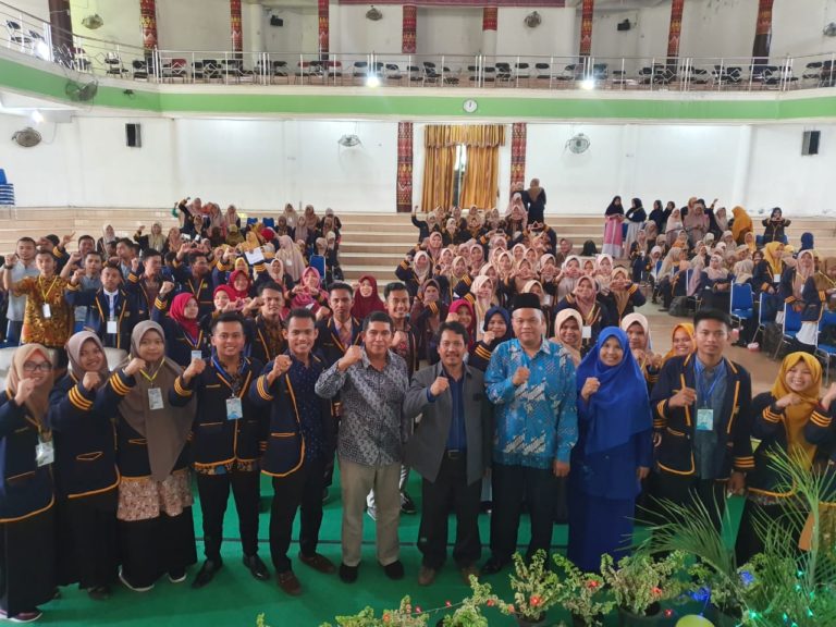 Mahasiswa Bidikmisi IAIN Padangsidimpuan Pertajam Intelektualitas lewat Karya Tulis Ilmiah
