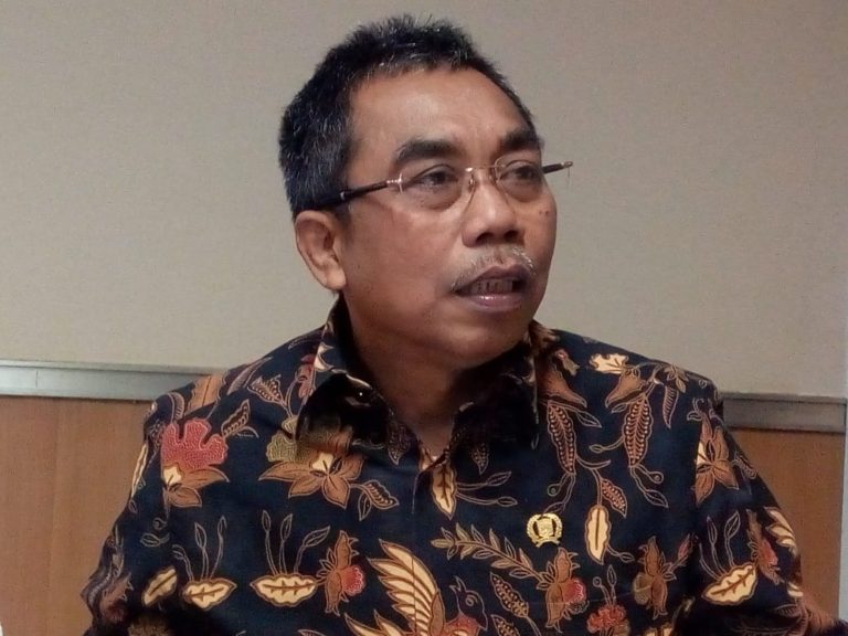 Temukan Banyak Kejanggalan, PDIP Minta Revitalisasi Monas Dihentikan