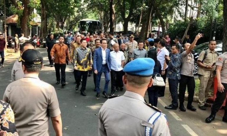 Cari Informasi Lebih Detail, Komisi III DPR Sambangi Rumah Idham Aziz