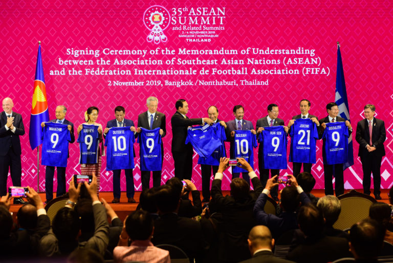 Jokowi yakinkan FIFA Piala Dunia U-20 di Indonesia bakal Sukses