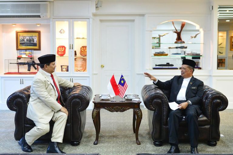 Bertemu Menhan Malaysia, Prabowo Janji Akan Pererat Kerjasama Bilateral