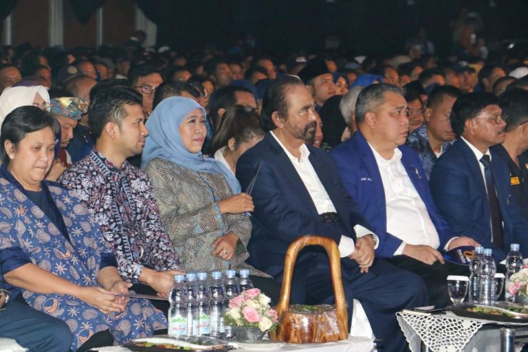 Di HUT Nasdem ke-8, Khofifah Tegaskan Jatim Jantungnya Indonesia