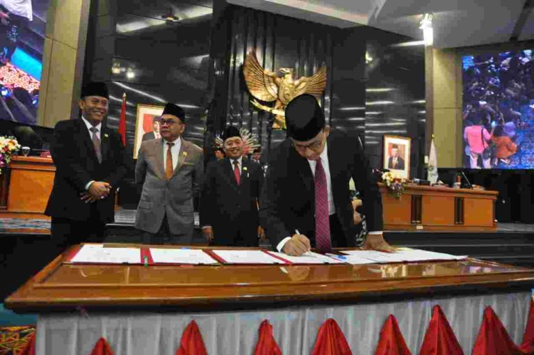 Tok! Pemprov dan DPRD DKI Sepakati KUA-PPAS 2020 Rp 87 Triliun