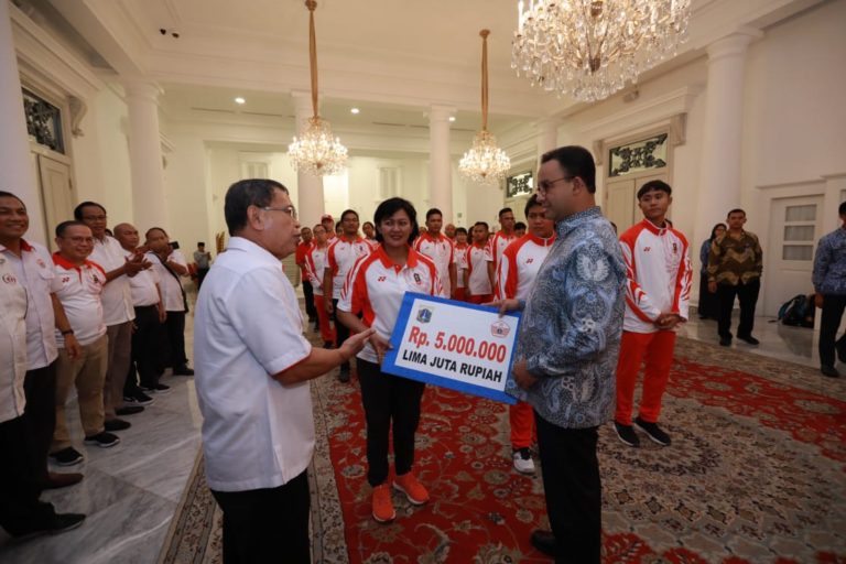 Anies Berharap Atlet DKI Harumkan Nama Indonesia di Sea Games