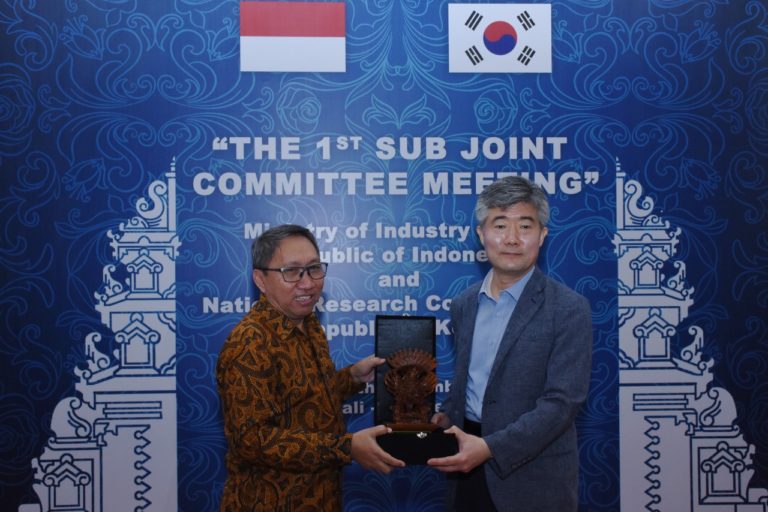 Indonesia-Jepang Terus Perkuat Kerja Sama Pengembangan Kendaraan Listrik