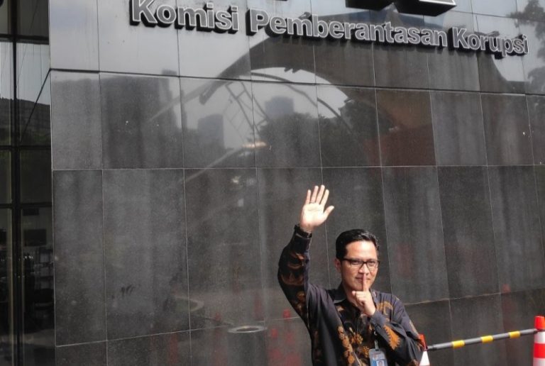 Febri Diansyah Mundur dari Jubir KPK, Pengamat: Tanggung dan Kurang Berani