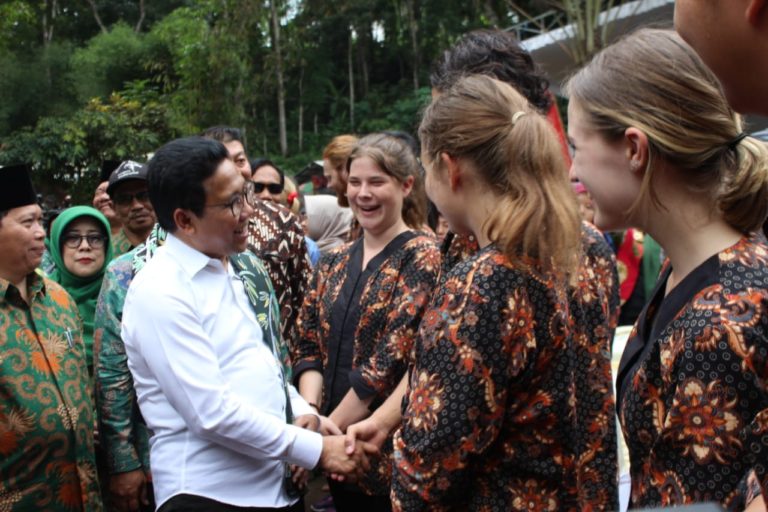 Kemendes PDTT Siap Bantu Bumdes Aktif dan Inovatif