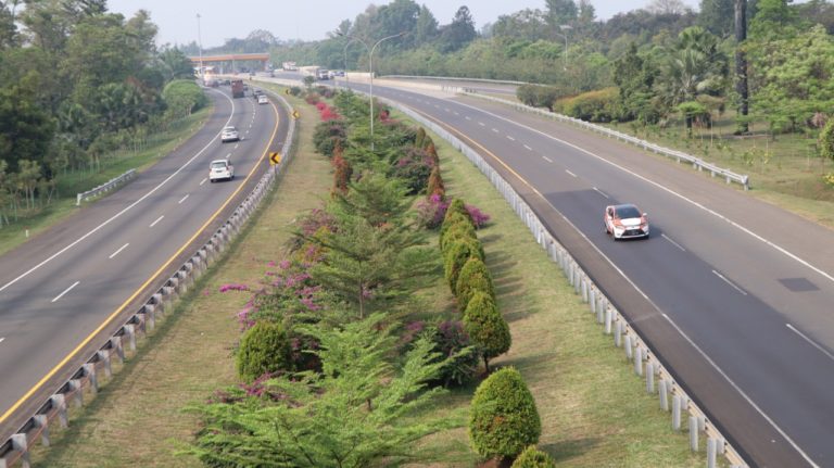 Lalu Lintas Arah Puncak Akan Ditutup Jelang Tahun Baru, Contra Flow di Jalan Tol Jagorawi