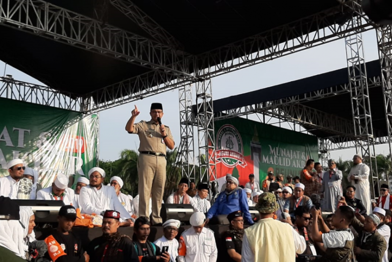 Diteriaki Presiden, Ini Kesan Anies saat Hadapi Massa Reuni 212