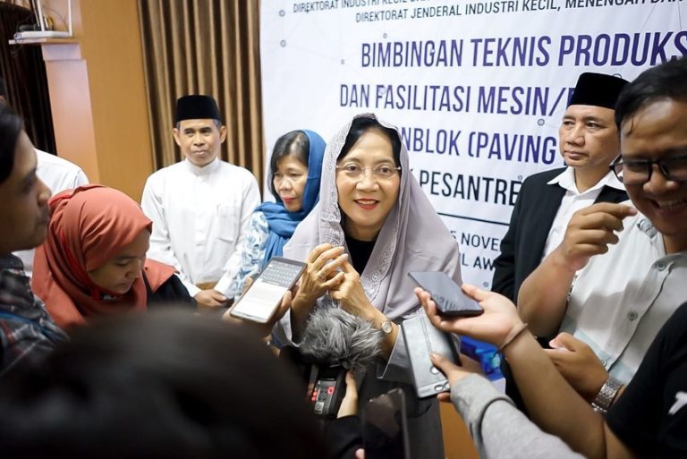 Lulusan Santripreneur Binaan Kemenperin Lampaui 8 Ribu Peserta