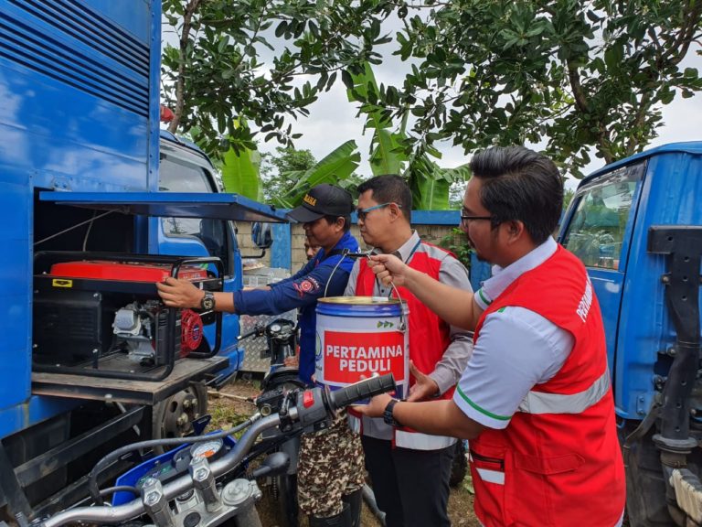 Pertamina Berikan Bantuan Sembako dan BBM untuk Korban Banjir Lebak