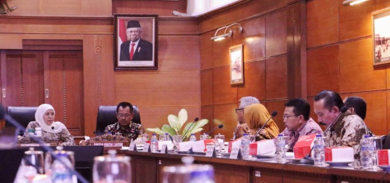 Khofifah Harap Big Data Koneksikan OPD Pemprov Jatim